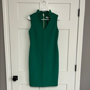 Elegant Green Sleeveless Dress